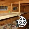 2011.04.19 Внутри коча 