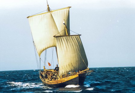 Плавдача (мини-хаусбот)